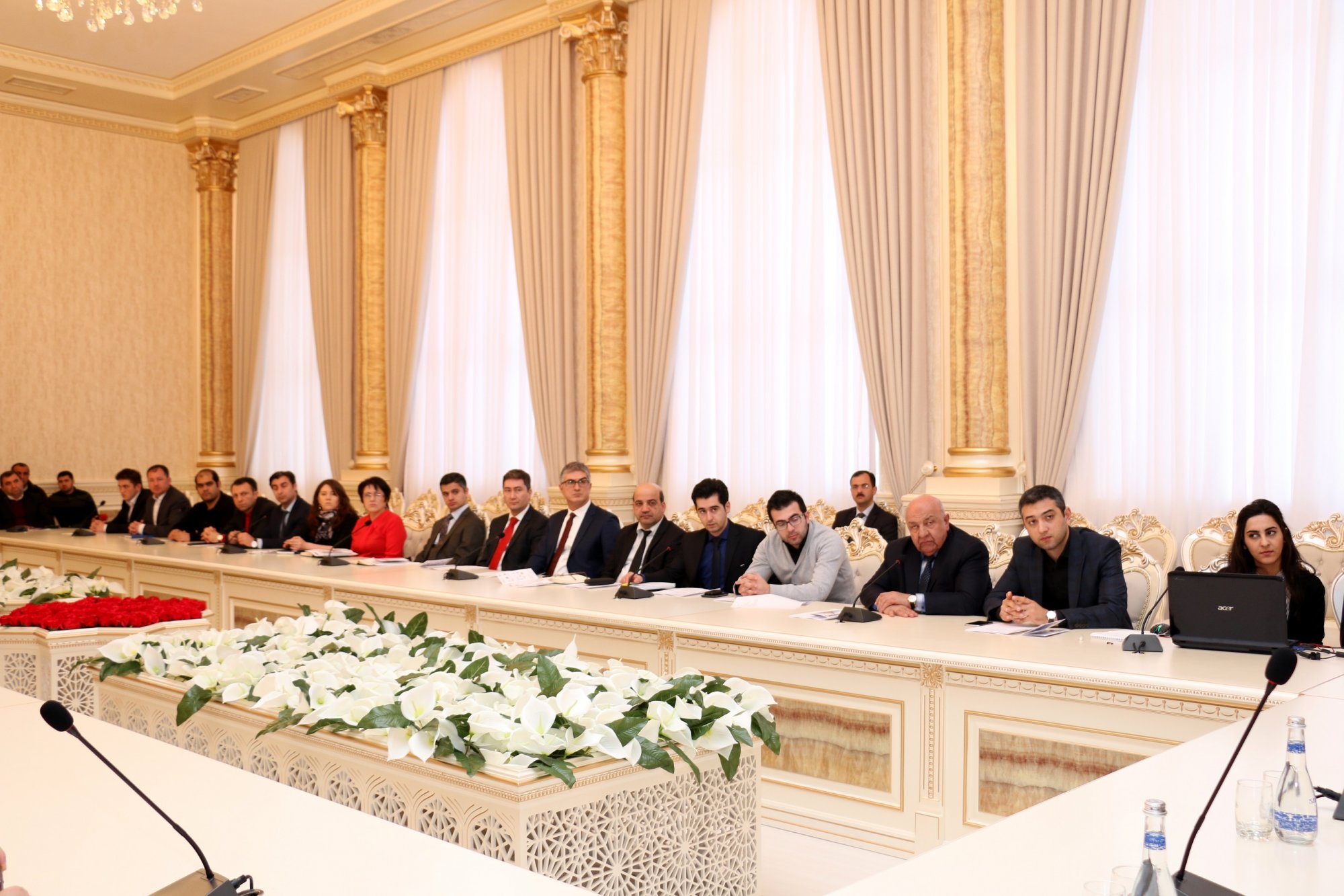 Sahibkarlarla növbəti görüş keçirilib