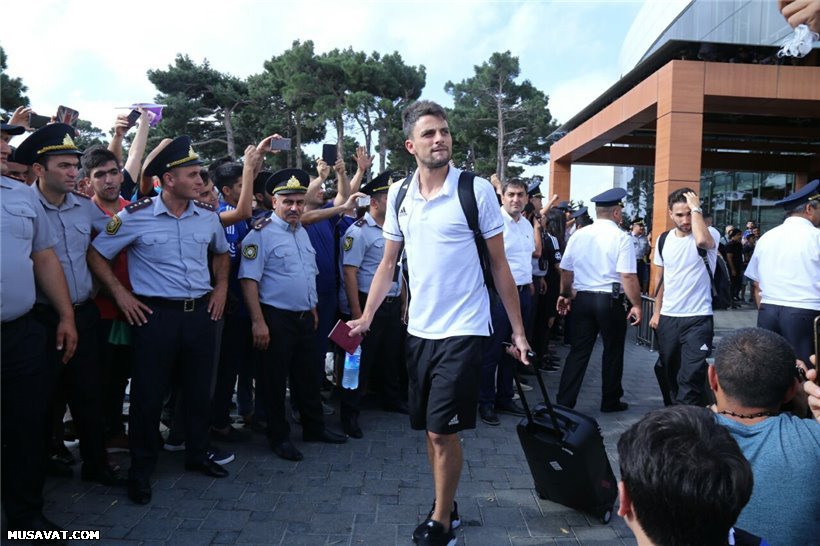 "Qarabağ"ın futbolçuları Bakıya qayıdıb