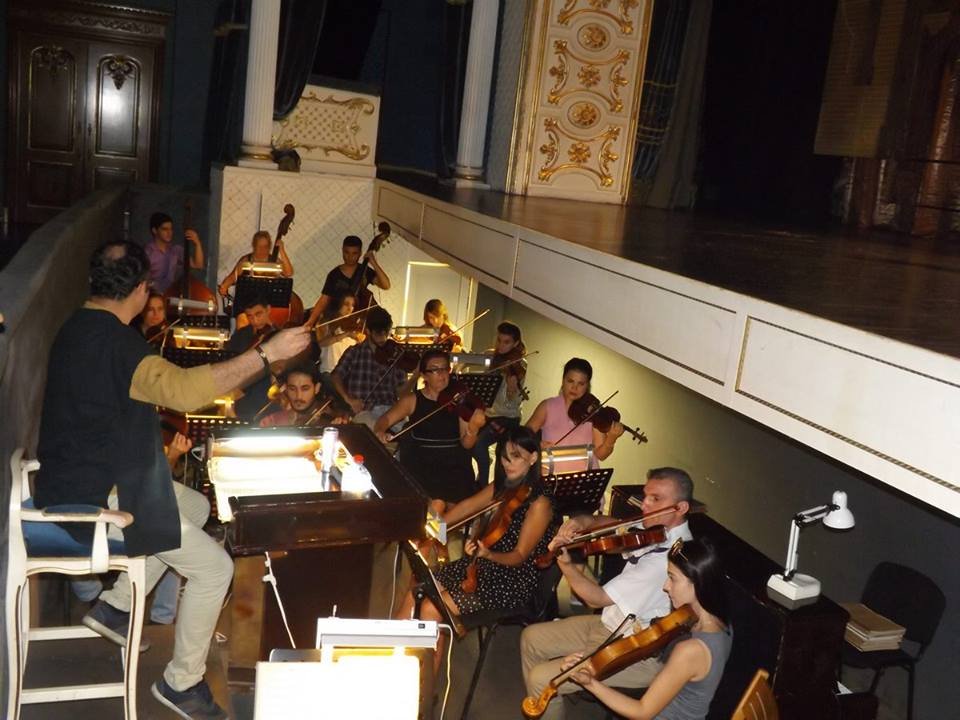 Məşhur dirijor Bakıda məşqlərə başlayıb Məşhur dirijor Bakıda məşqlərə başlayıb