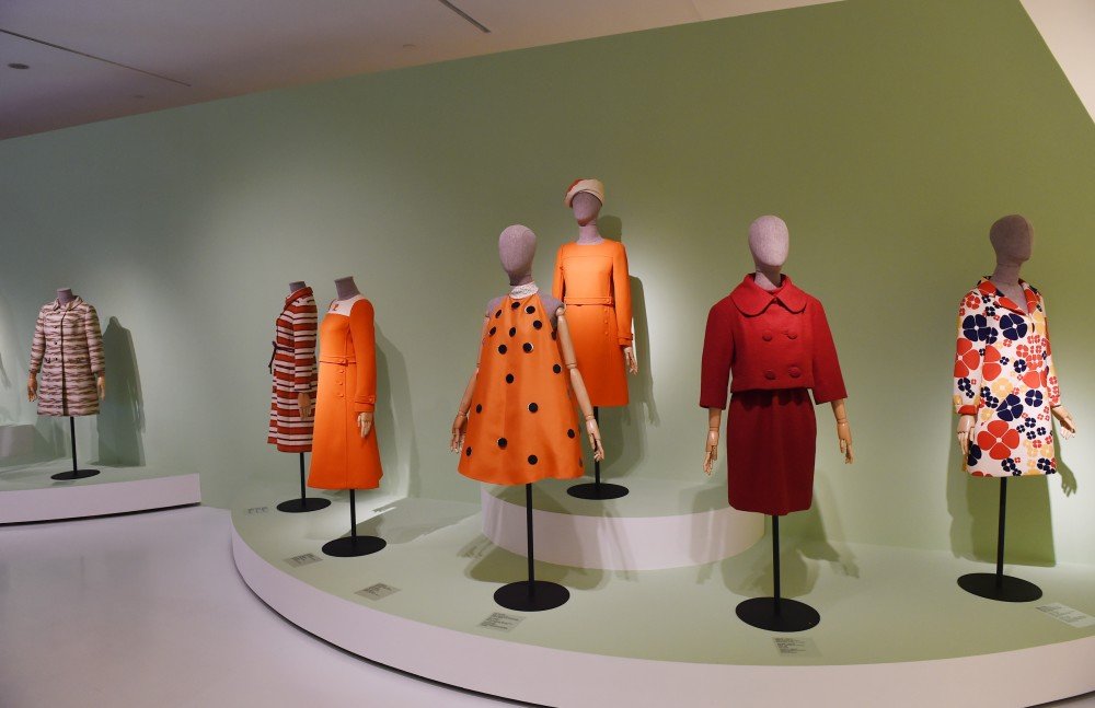 Mehriban Əliyeva moda sərgisinin açılışını edib Mehriban Əliyeva moda sərgisinin açılışını edib