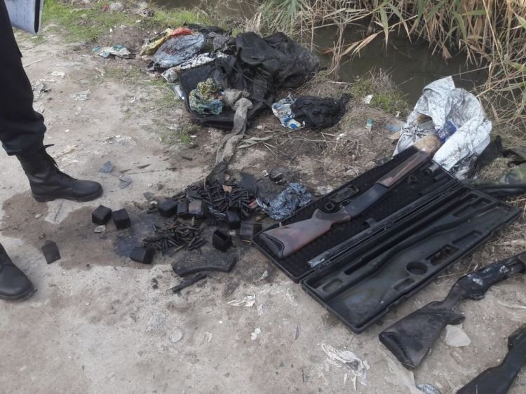 Sumqayıt və Xızıda silah-sursat aşkarlanıb