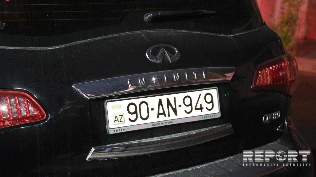 Tanınmış iş adamının sərxoş oğlu polisi döyüb