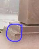 Heydər Əliyevin Gəncədəki abidəsində çatlar yaranıb Heydər Əliyevin Gəncədəki abidəsində çatlar yaranıb