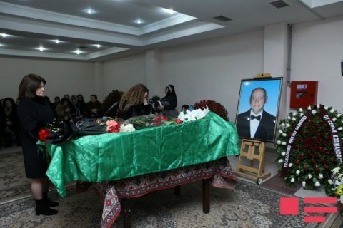 Xalq artisti son mənzilə yola salınıb