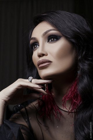 Tanınmış müğənni pərəstişkarlarını mat qoyub