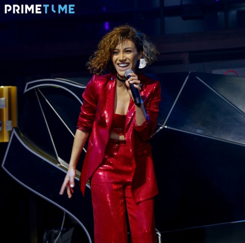 Röya Ayxan Tunarla yenidən duet oxuyub Röya Ayxan Tunarla yenidən duet oxuyub