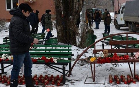 Ticarət mərkəzindəki yanğında ölənlərin sayı 53 nəfərə çatıb