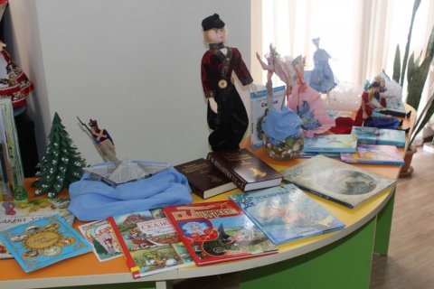 Uşaqlar üçün kitab sərgisi keçirilir Uşaqlar üçün kitab sərgisi keçirilir