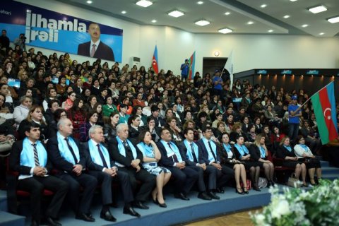 YAP Gəncədə seçicilərlə görüş keçirib