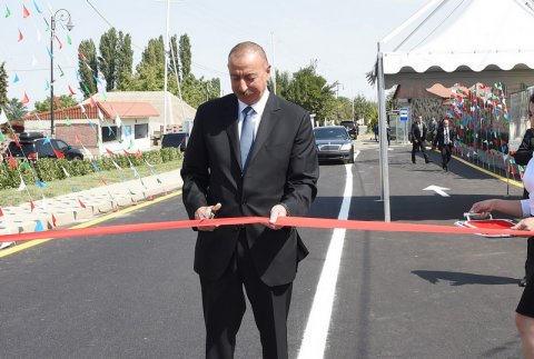 Prezident muzey və yeni yolun açılışını edib