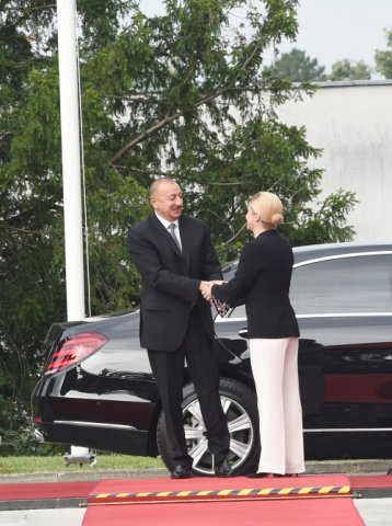 İlham Əliyev Xorvatiya prezidenti ilə görüşüb