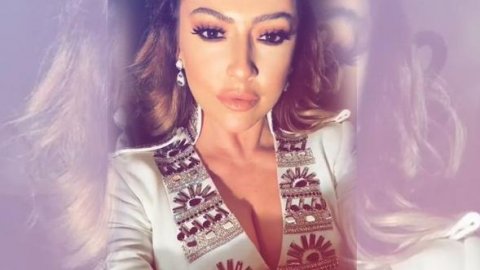 Məşhur müğənni özü hazırladığı libasları geyinəcək