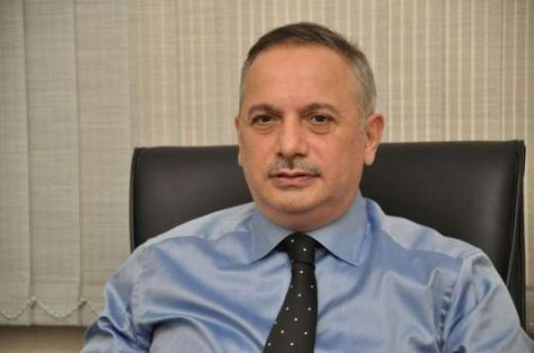 Ali məktəblərə qəbul imtahanlarının yeni qaydaları narazılıq yaradıb Ali məktəblərə qəbul imtahanlarının yeni qaydaları narazılıq yaradıb