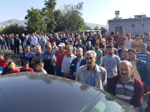 Qan donduran hadisə: Ana 3 uşağının boğazını kəsərək öldürdü