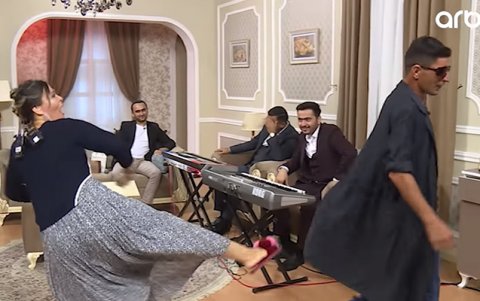 Mehriban Xanlarovanın aparıcılıq elədiyi verilişi bağladılar