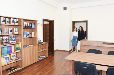 Mehriban Əliyeva Bakıdada yeni məktəb binasının açılışında iştirak edib