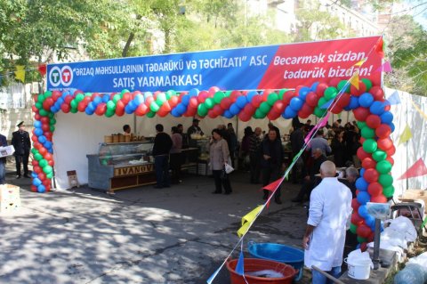 Bakıda kənd təsərrüfatı məhsullarının yarmarkası açılıb