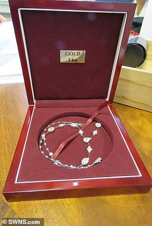 Cahangir Hacıyevin həyat yoldaşının 519278 dollarlıq zinyət əşyaları müsadirə olundu