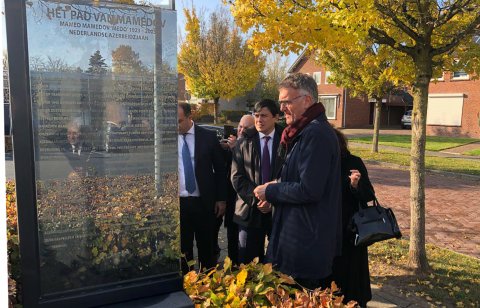 Fuad Muradov Hollandiyada görüşlər keçirib