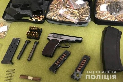 Azərbaycan banklarını da talayan cinayətkar dəstə tutulub Azərbaycan banklarını da talayan cinayətkar dəstə tutulub