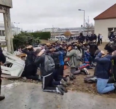 Qalmaqallı görüntülər Fransanı ayağa qaldırdı