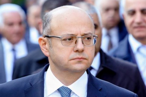 Azərbaycan neft hasilatını azaldacaq