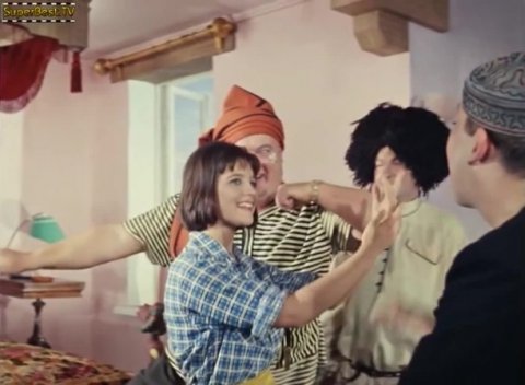 “Qafqaz əsiri”nin Ninası rejissorun kələkbazlığından danışıb