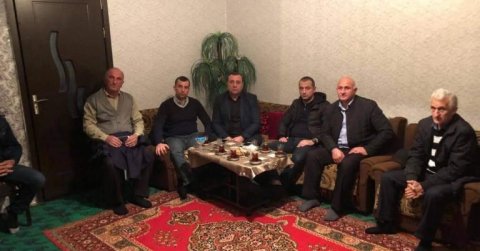 Dövlət Komitəsinin əməkdaşı Gürcüstandakı Ahıska türkləri  ilə görüşüb