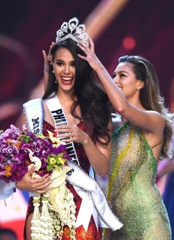 Kainatın ən gözəl qızı bəlli olub