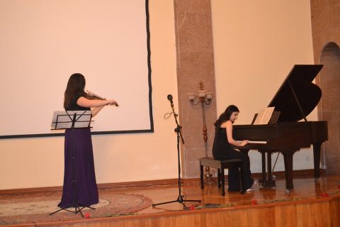 “Tarixiləşən yaddaşımız” adlı tədbir keçirilib