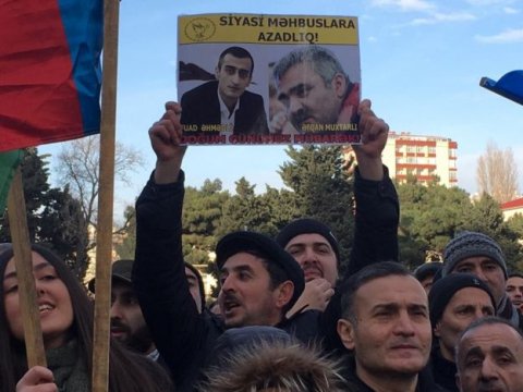 Müxalifətin mitinqi insidentsiz başa çatıb