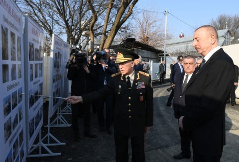 Prezident yenidən zəlzələ bölgəsinə səfər edib