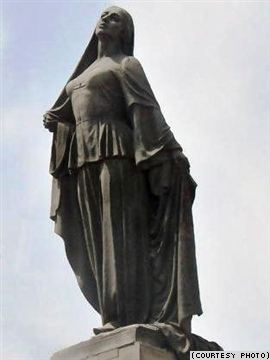 Qadın azadlığı: xəyalda və realda