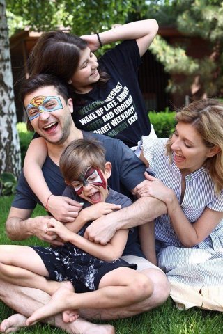 Zelenski uşaqları təbrik etdi: “Sizə layiqli ölkə yaradacağıq!”