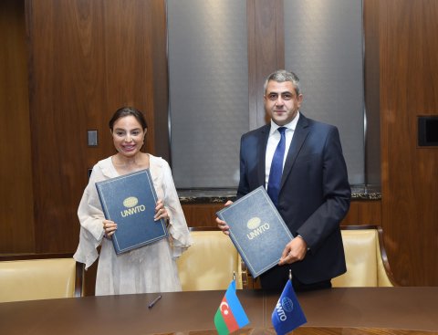 Leyla Əliyeva BMT-nin nümayəndəsi ilə memorandum imzalayıb