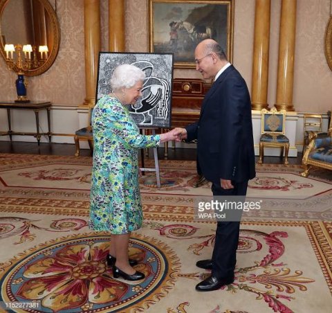Bukinqhem Sarayında qəbul: II Elizabet iraqlı prezidentlə görüşdü