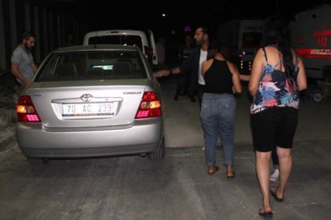 Türkiyədə azərbaycanlı qadınlardan fahişə kimi istifadə edən dəstə yaxalandı Türkiyədə azərbaycanlı qadınlardan fahişə kimi istifadə edən dəstə yaxalandı