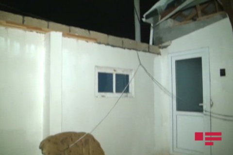 İsmayıllıda təbii fəlakət: güclü külək evlərə zərər vurdu, avtobus sel sularına qərq oldu İsmayıllıda təbii fəlakət: güclü külək evlərə zərər vurdu, avtobus sel sularına qərq oldu