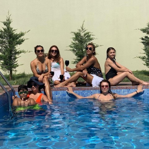 Röya Ayxanın yeni fotolarını yayıblar