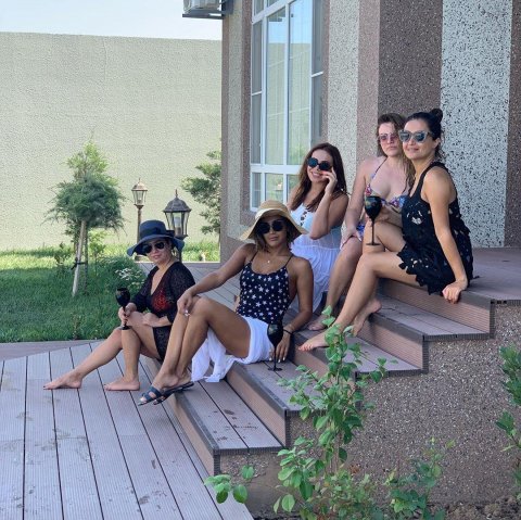 Röya Ayxanın yeni fotolarını yayıblar