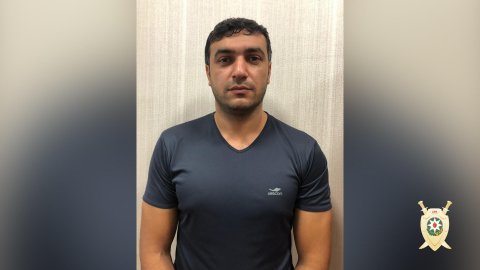 Polis iki şəxsdə avtomat və tapança aşkarlayıb