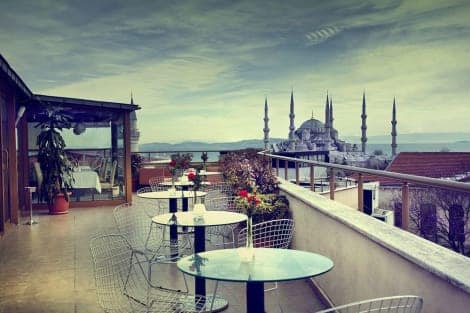 Deputat Ağalar Vəliyev xaricdə oğlunun adına nələr almayıb ki... - Siyahı yayıldı