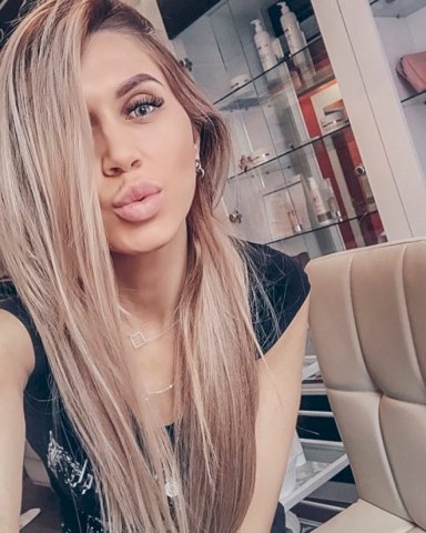 Keşiş arvadı gözəllik müsabiqəsində... - Qalmaqal