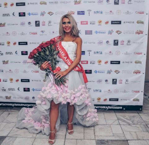 Keşiş arvadı gözəllik müsabiqəsində... - Qalmaqal