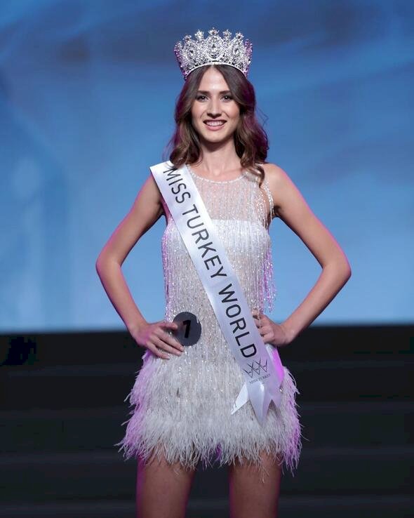 Ölkənin ən gözəl qızı bəlli olub