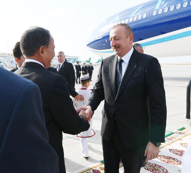 İlham Əliyev Türkmənistanda işgüzar səfərdədir İlham Əliyev Türkmənistanda işgüzar səfərdədir