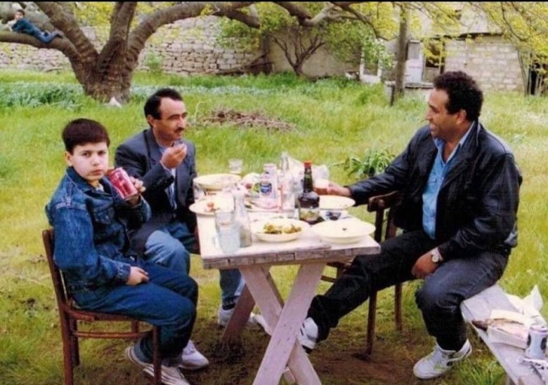 "Haqqımda daha nə deyirlər?" - Prezidentin köməkçisi əleyhdarlarına mesaj yolladı