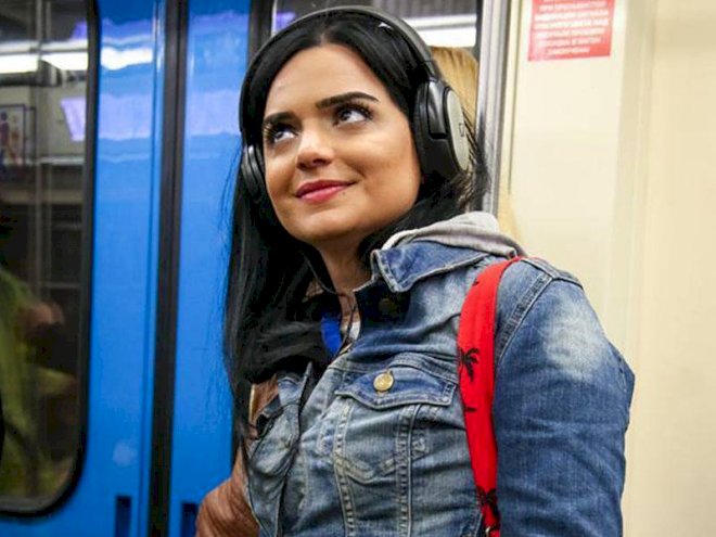 Gənc aktrisamız həmkarı ilə nişanlanıb