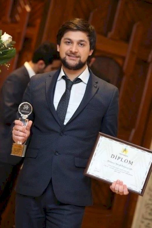 Gənc aktrisamız həmkarı ilə nişanlanıb