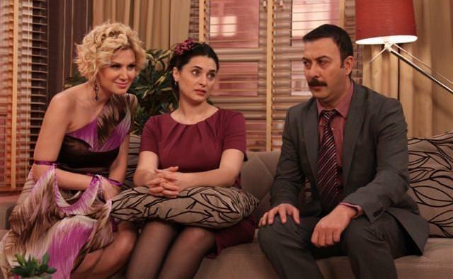 Məşhur aktrisalar Bakıya gəlir